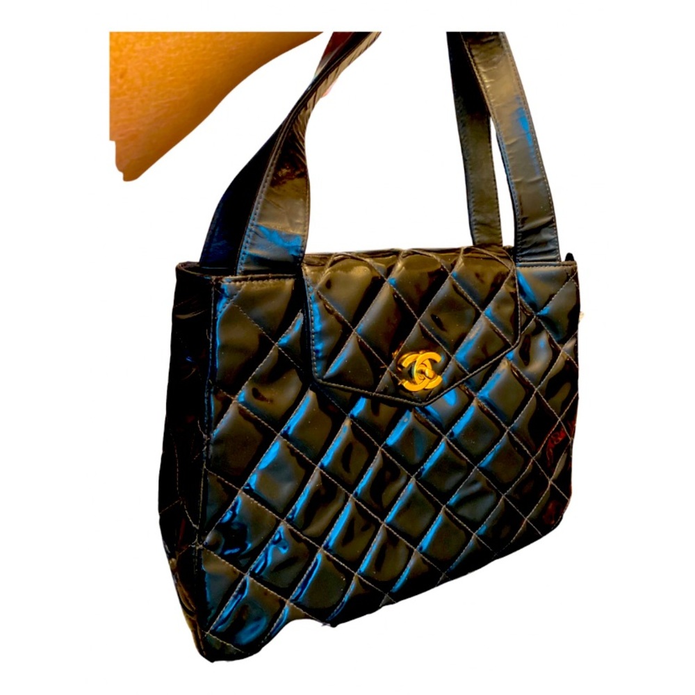 Vintage Chanel- 24k hardware very good condition
